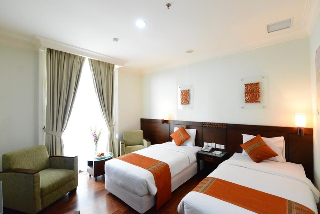 Amazing Kutaradja Hotel Jakarta Bilik gambar